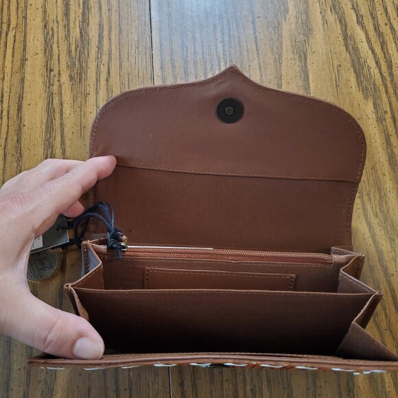 BNWT Myra Deserve Leather Wallet - Picture 5 of 6